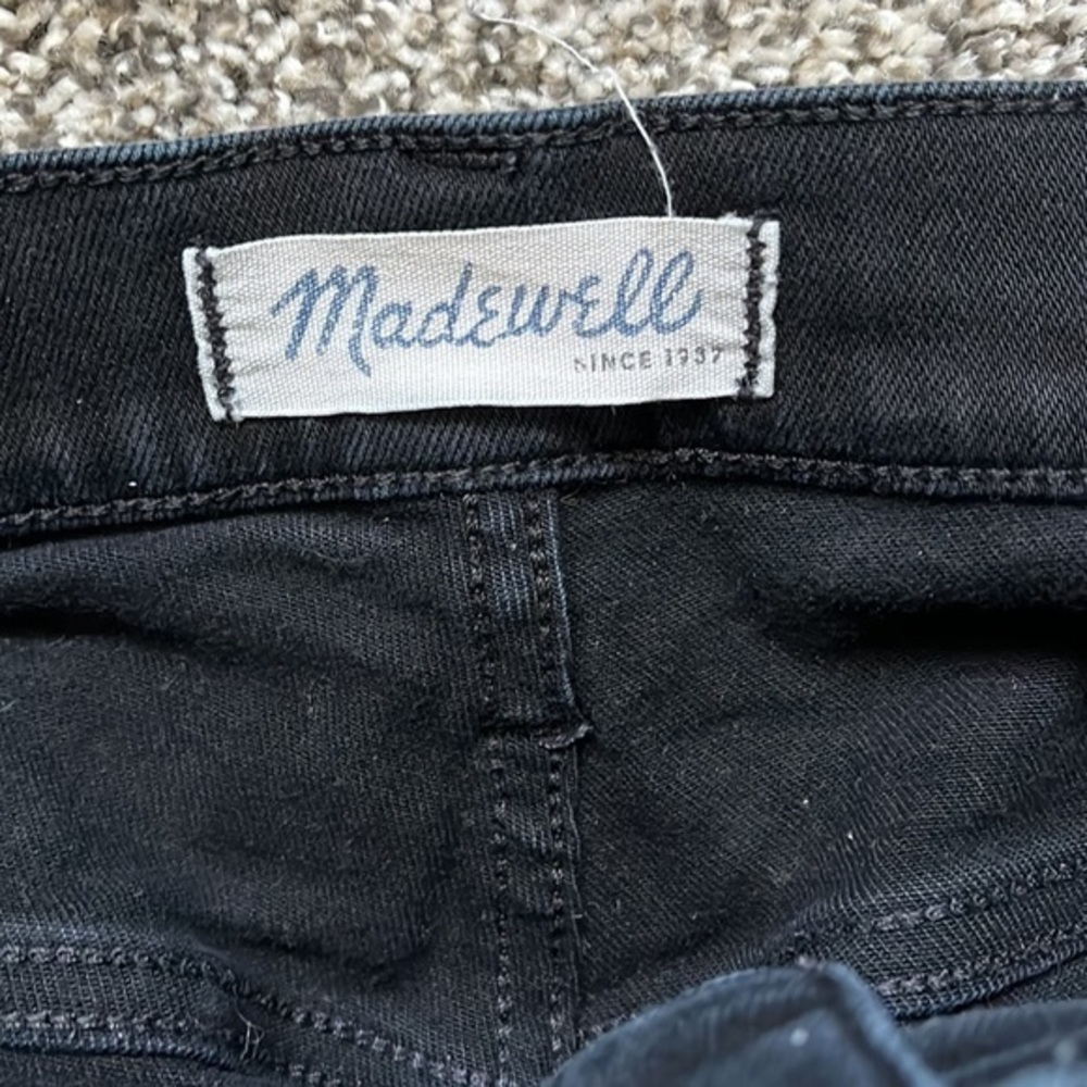 Madewell 10” High Riser‎ Skinny Jeans Dark Wash Distressed Hem and Knees Size 25 - Picture 5 of 9
